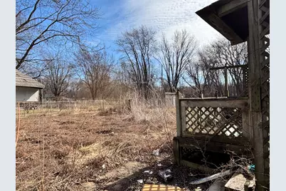 2407 Hanley Street, Gary, IN 46406 - Photo 11