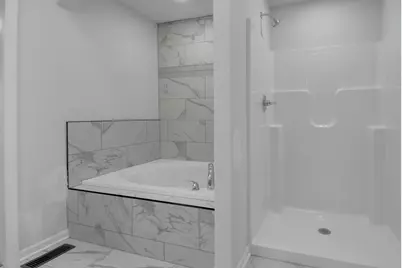 3008 W 82nd Place, Merrillville, IN 46410 - Photo 11