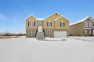 8241 Dylan Dr, Merrillville, IN 46410 - Photo 1