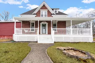 1201 Lincoln St, Lowell, IN 46356 - Photo 1