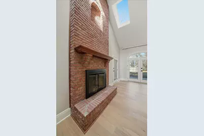 4202 Brentwood Drive, Valparaiso, IN 46383 - Photo 11