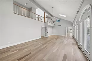 4202 Brentwood Dr, Valparaiso, IN 46383 - Photo 15