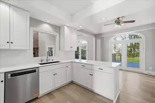 4202 Brentwood Dr, Valparaiso, IN 46383 - Photo 13