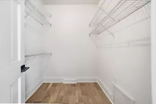 4202 Brentwood Dr, Valparaiso, IN 46383 - Photo 25