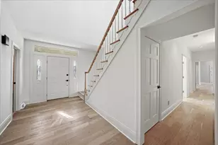 4202 Brentwood Dr, Valparaiso, IN 46383 - Photo 7