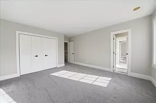 4202 Brentwood Dr, Valparaiso, IN 46383 - Photo 39