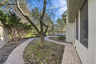 4202 Brentwood Dr, Valparaiso, IN 46383 - Photo 53