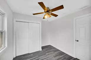 1517 E 174th St, Hammond, IN 46324 - Photo 13