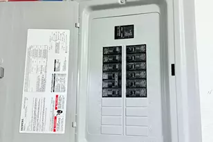 1517 E 174th St, Hammond, IN 46324 - Photo 23