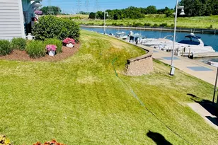 6111 S Dune Harbor Dr, Portage, IN 46368 - Photo 3