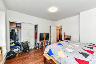 247 Hendricks Pl, Indianapolis, IN 46201 - Photo 11