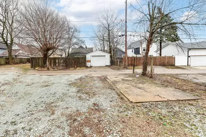 247 Hendricks Place, Indianapolis, IN 46201 - Photo 23