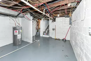 247 Hendricks Pl, Indianapolis, IN 46201 - Photo 21