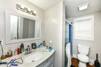 247 Hendricks Place, Indianapolis, IN 46201 - Photo 13