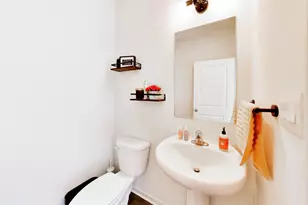 10351 Privet Dr, Crown Point, IN 46307 - Photo 11