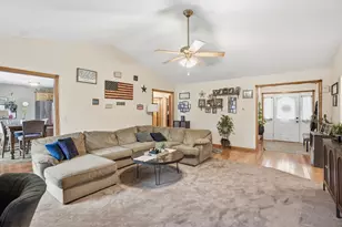 11847 Salyer Dr, Wheatfield, IN 46392 - Photo 13