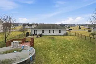 11847 Salyer Dr, Wheatfield, IN 46392 - Photo 5