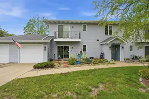 2308 Barbara Jean Dr, Schererville, IN 46375 - Photo 1