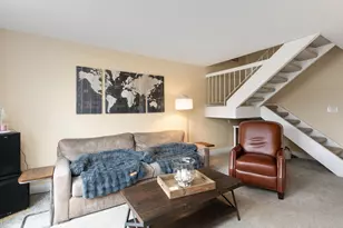 2016 Laura Ln, Chesterton, IN 46304 - Photo 5