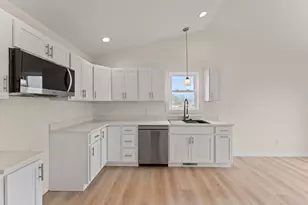 249 Whispering Blvd, La Porte, IN 46350 - Photo 7