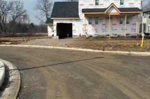 1192 Putman Pl, Chesterton, IN 46304 - Photo 3