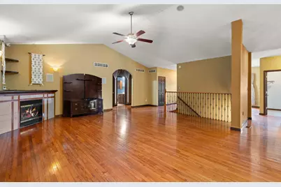 2290 Clearwater Street, Portage, IN 46368 - Photo 5