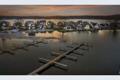 423 Outlook Cove Drive, La Porte, IN 46350 - Photo 19