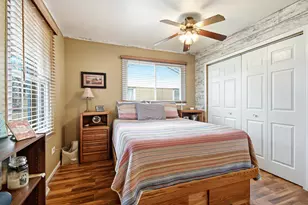 8023 Richard St, Highland, IN 46322 - Photo 7