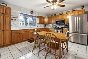 8023 Richard St, Highland, IN 46322 - Photo 5