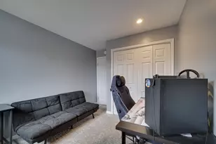 245 W Joliet St, Schererville, IN 46375 - Photo 17