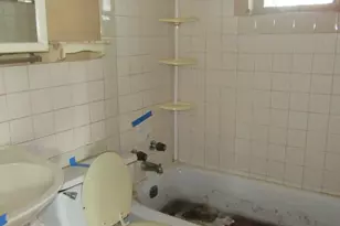 2468 Johnson St, Gary, IN 46407 - Photo 13