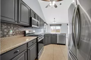 1517 Rosewood Ln, Schererville, IN 46375 - Photo 13