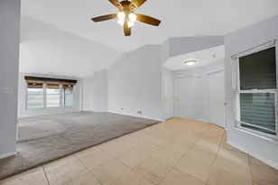 1517 Rosewood Ln, Schererville, IN 46375 - Photo 5