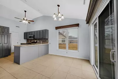 1517 Rosewood Lane, Schererville, IN 46375 - Photo 9