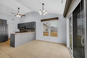 1517 Rosewood Ln, Schererville, IN 46375 - Photo 9