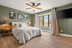 411 Forest View Dr, Valparaiso, IN 46385 - Photo 25