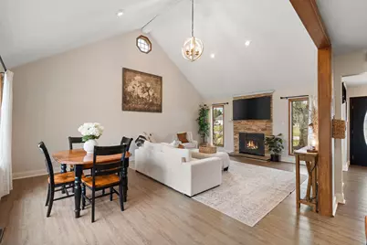 411 Forest View Drive, Valparaiso, IN 46385 - Photo 13