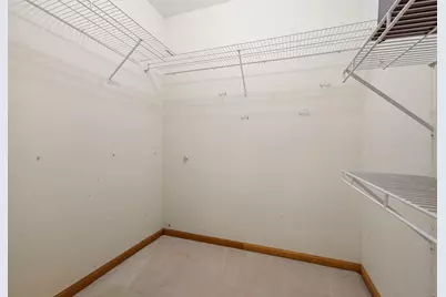 411 Forest View Drive, Valparaiso, IN 46385 - Photo 27