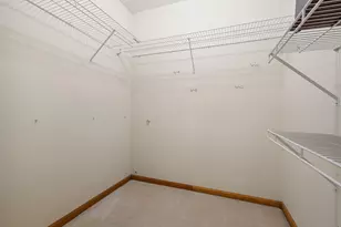 411 Forest View Dr, Valparaiso, IN 46385 - Photo 27