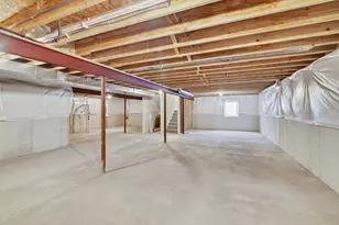 524 E 130th Pl, Crown Point, IN 46307 - Photo 25