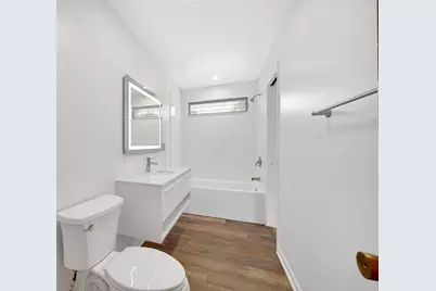 8234 Hickory Avenue, Gary, IN 46403 - Photo 15