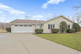 6277 Waite St, Merrillville, IN 46410 - Photo 1