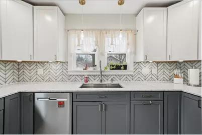 607 Oak Street, Valparaiso, IN 46383 - Photo 5