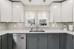 607 Oak St, Valparaiso, IN 46383 - Photo 5