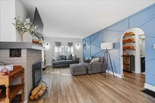 607 Oak St, Valparaiso, IN 46383 - Photo 9