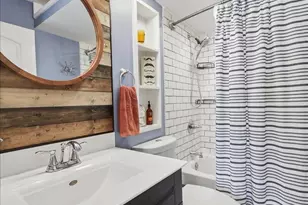 607 Oak St, Valparaiso, IN 46383 - Photo 13