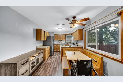 138 N Road, Schererville, IN 46375 - Photo 5