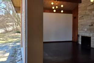 2 Cedar Ct, Portage, IN 46368 - Photo 9