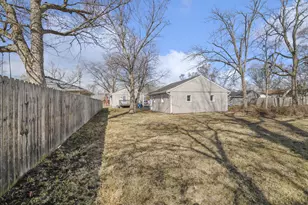 619 W North St, Crown Point, IN 46307 - Photo 21