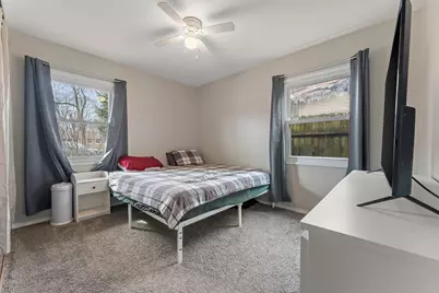 2908 W 38th Avenue, Hobart, IN 46342 - Photo 15